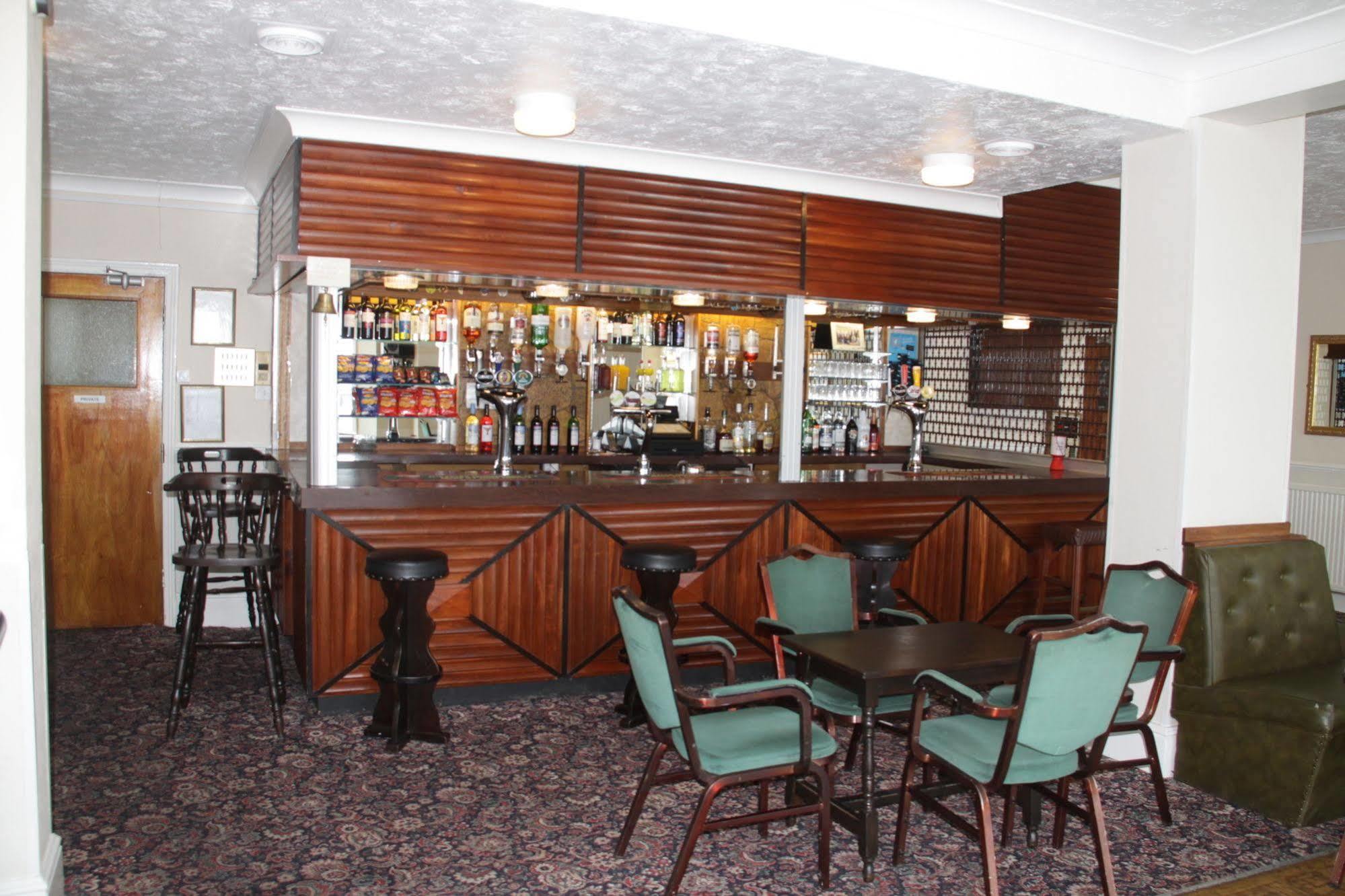 The Majestic Bed and Breakfast Great Yarmouth Exteriör bild